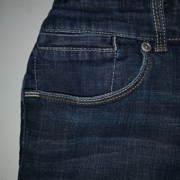 Chico's Ladies Platinum Denim Ultimate Fit Straight Leg Blue Jeans - Picture 5 of 11